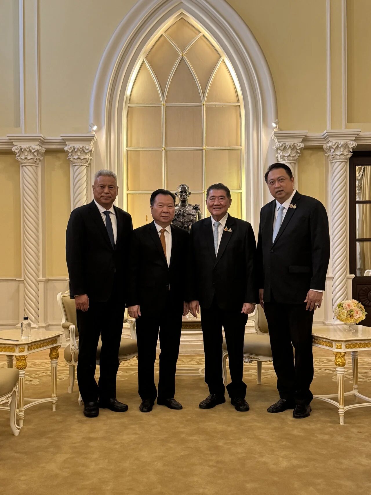 微信图片_2025-10-10_112026_445.jpg